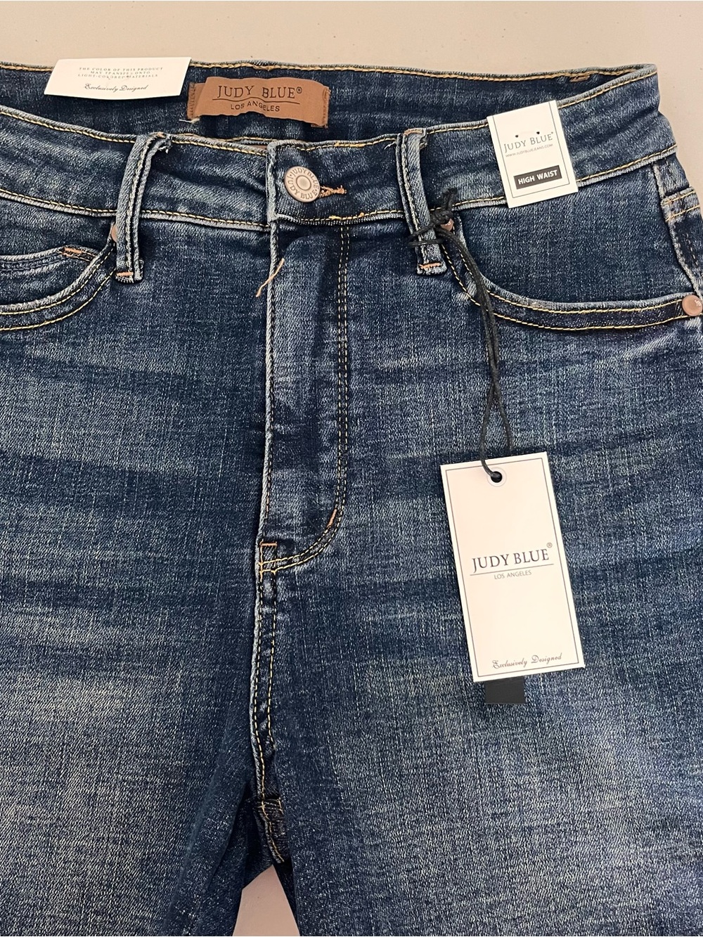 Judy Blue Mid to Dark Blue High Waist Denim Shorts Sz M - Picture 2 of 6